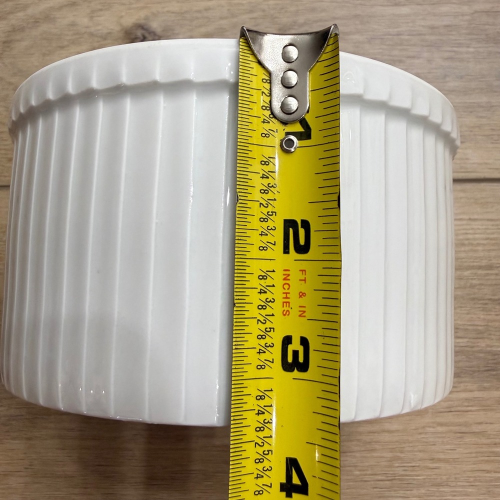 Pillivuyt‎ France White Porcelain Pleated Souffle Dish 6.5 Inch Round Baker 48oz - Picture 7 of 7